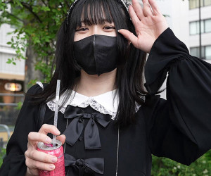 あくちゃんと公園デートからホテルへ!あくちゃんはオネムでスヤ〜!?【4K/60p】