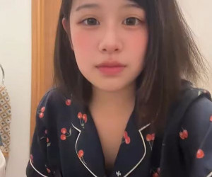 変態で可愛いJDさんのHな自撮り【ZIP】