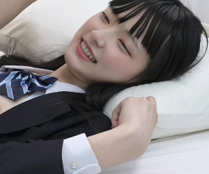 18才まいちゃん人生2回目のえっち!【FHD/30p/20Mbps】