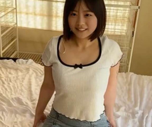 巨乳女子大生と生ハメSEX